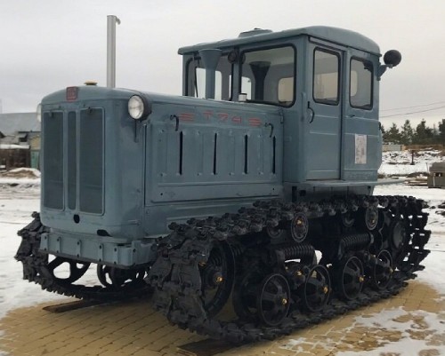 Трактор Т-74