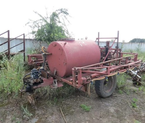 ОПШ-15 Опрыскиватель прицепной штанговый